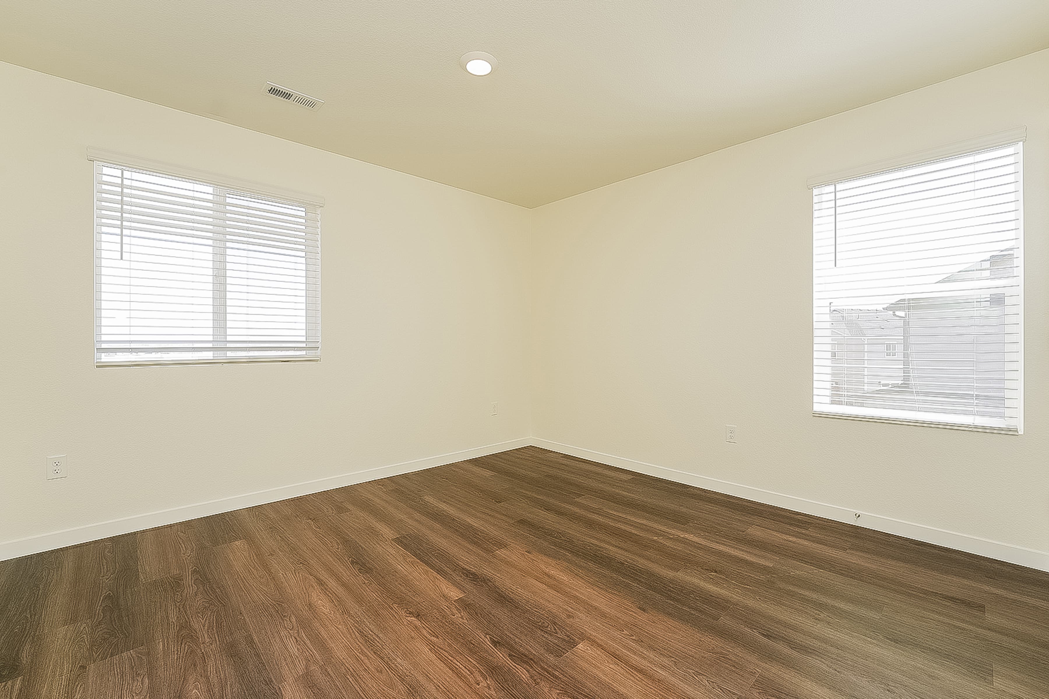 Unit image 10