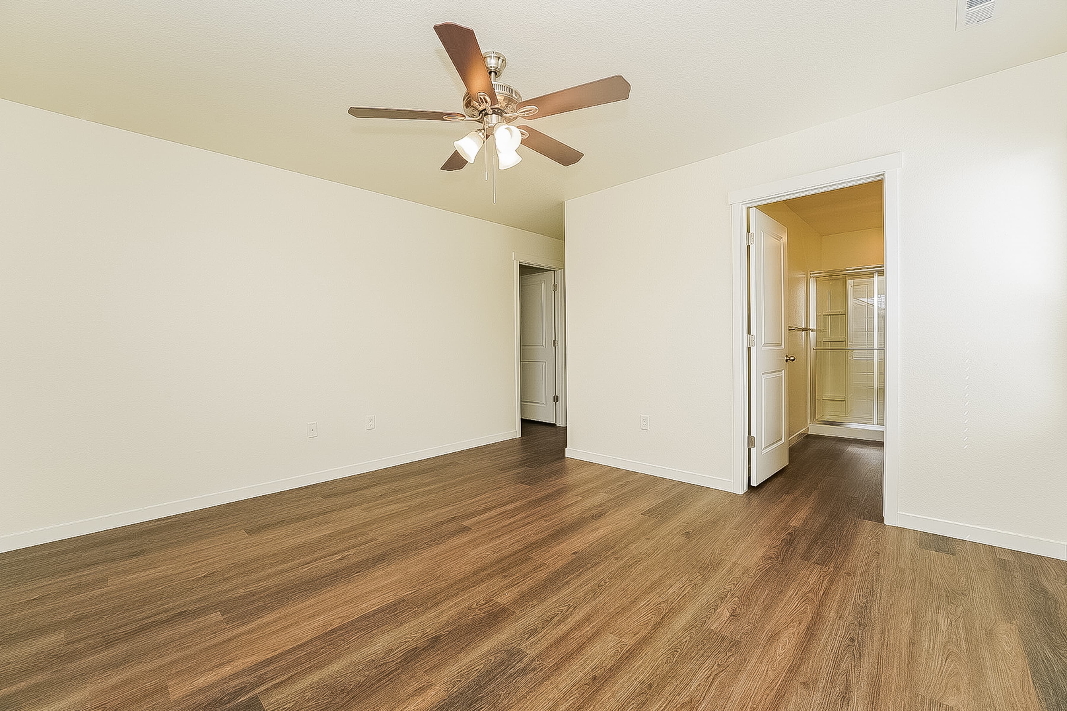 Unit image 14
