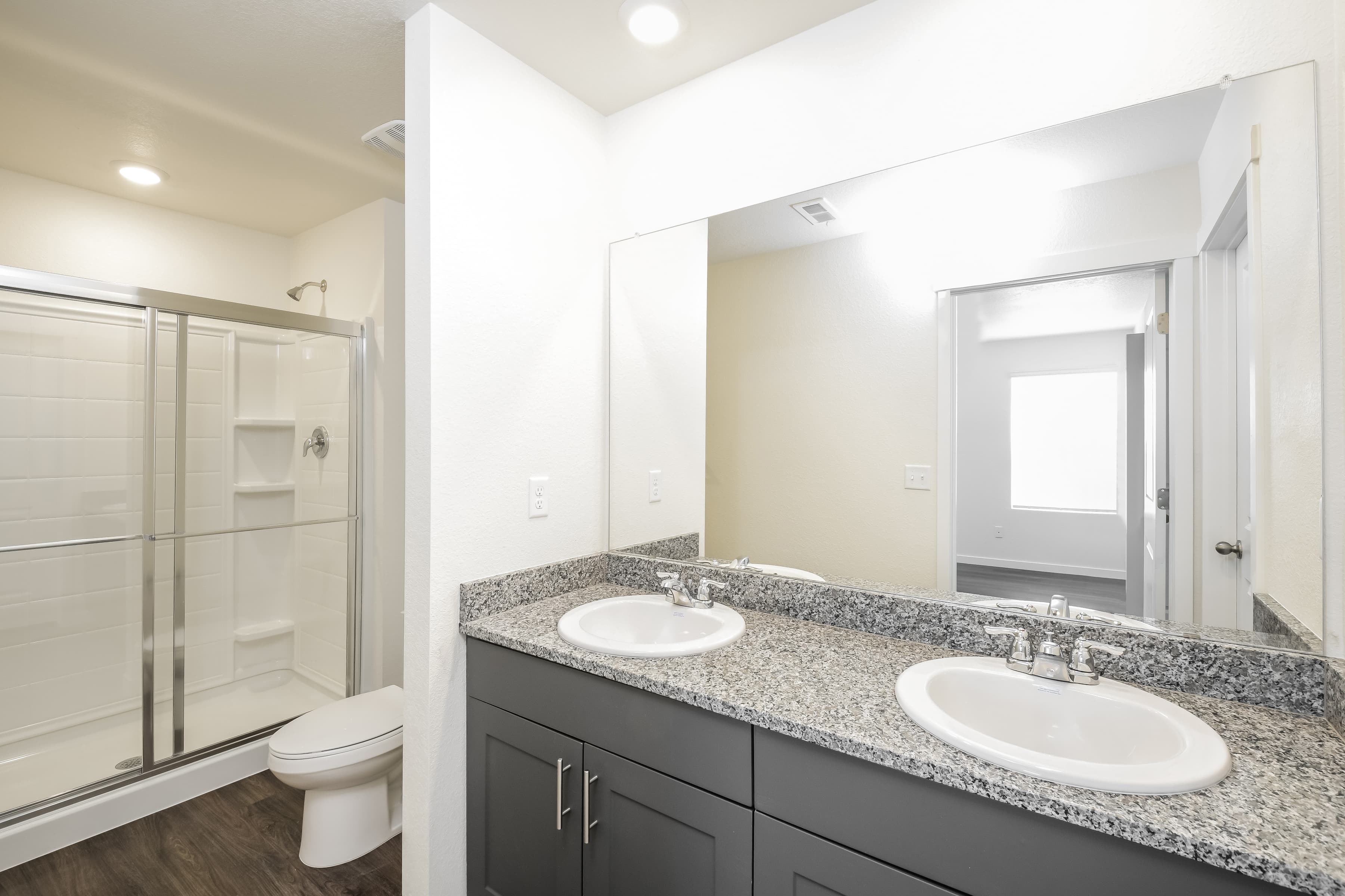 Unit image 14