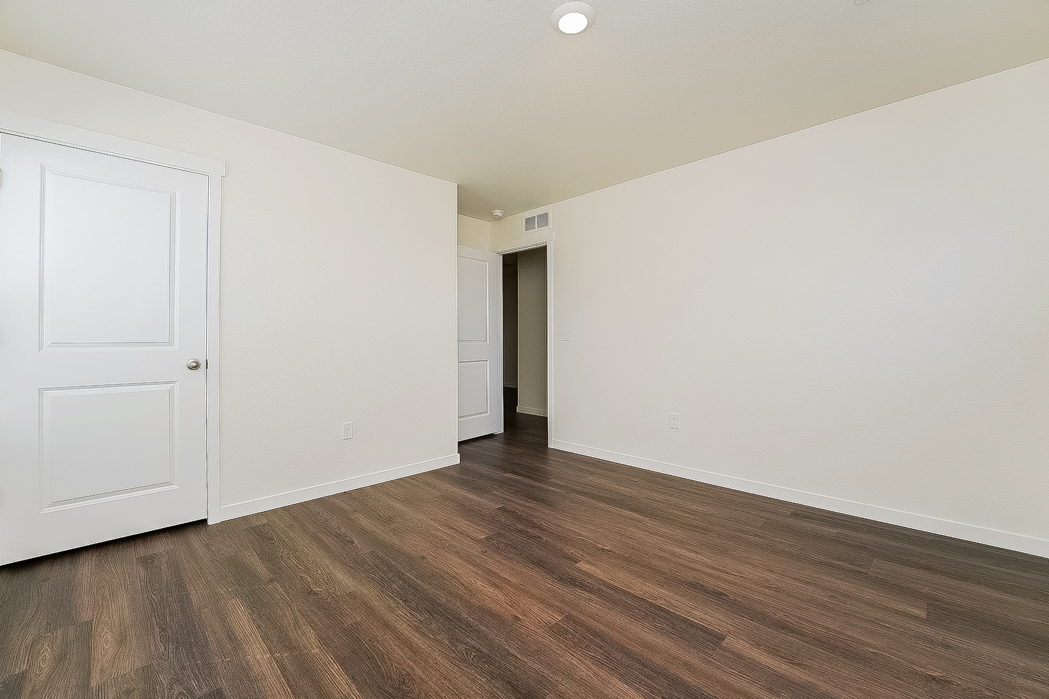 Unit image 12